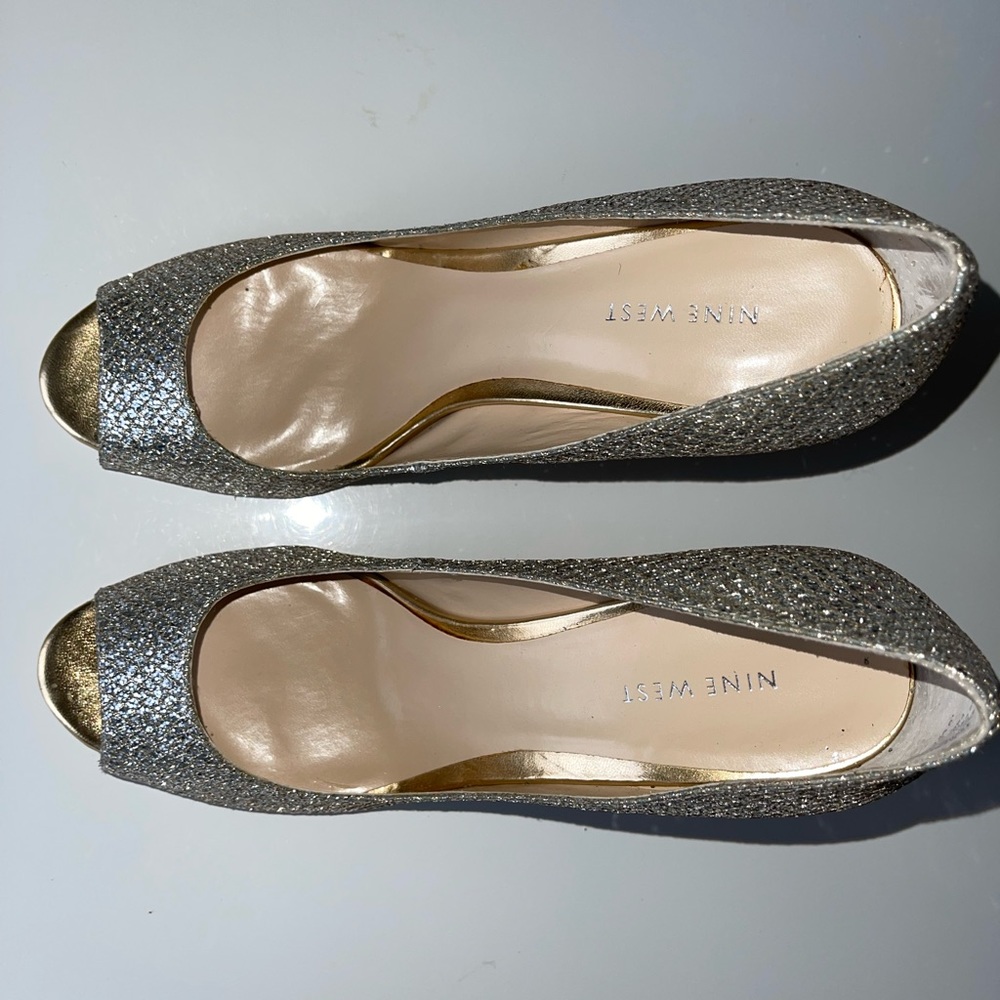 Nine West Glitter Pumps